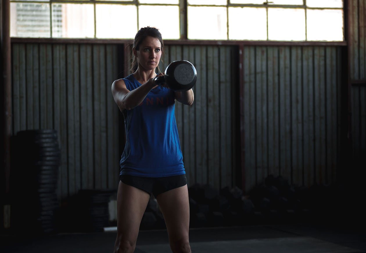 Kettlebell Swing: The 1 Exercise That Fixes 99 Problems