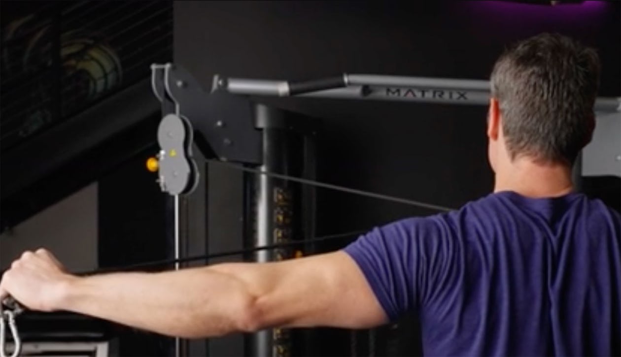 Rear-Delt Cable Fly or Dumbbell Rear-Delt Fly: Which Is Better?