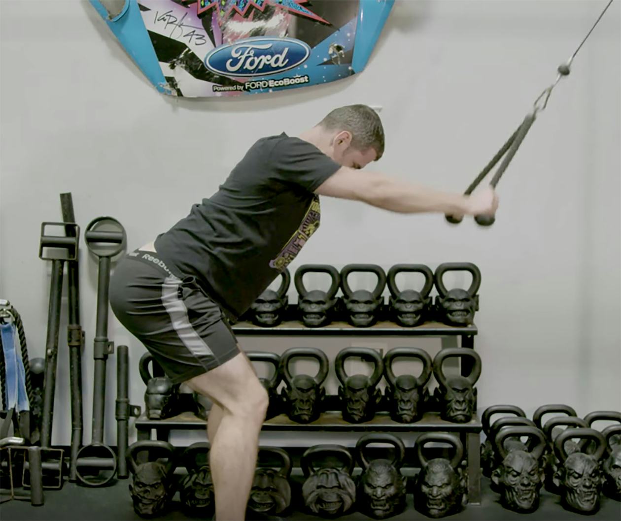 Master This Move: The Straight-Arm Pulldown Exercise