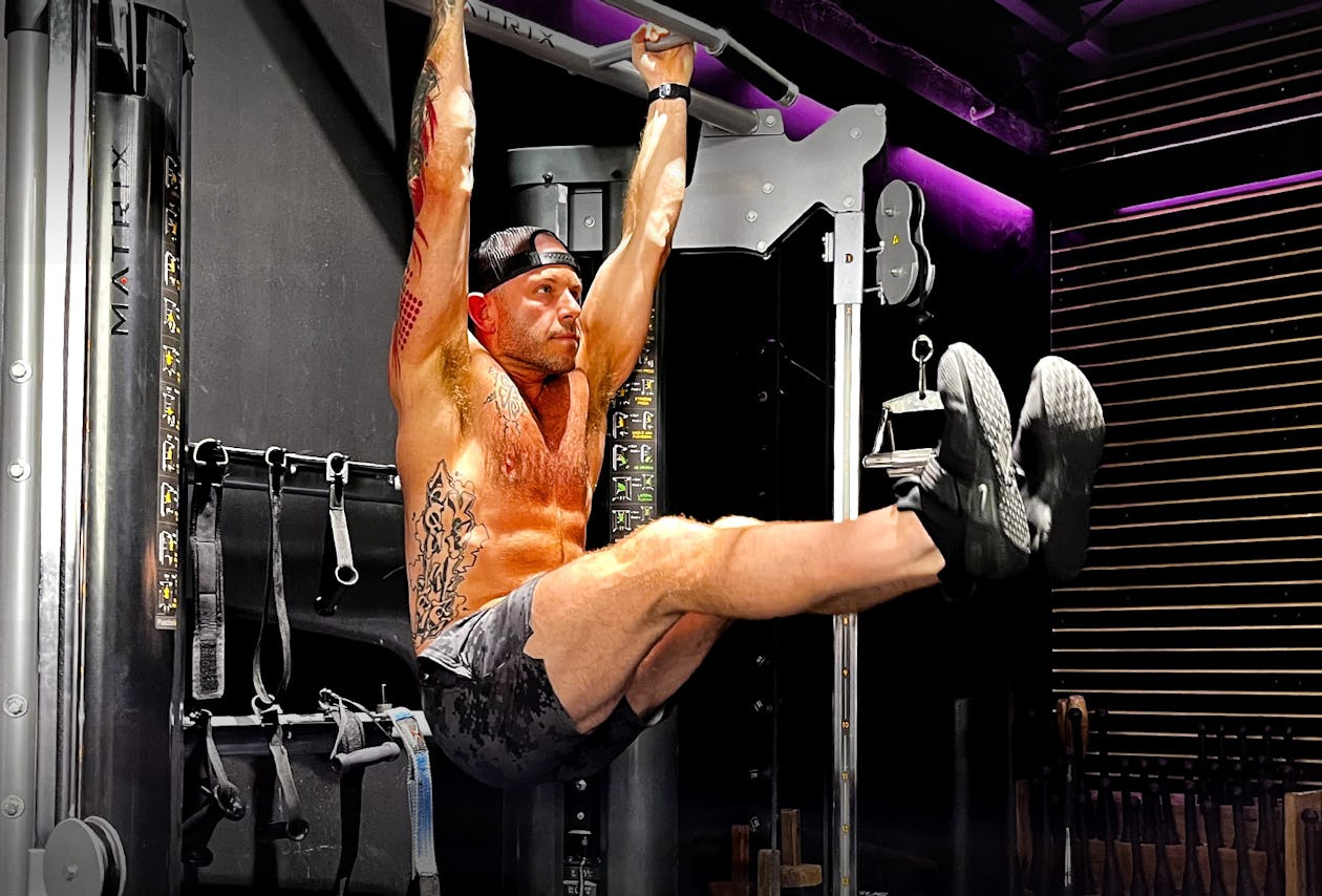 The Pro’s Guide To Upper-Ab Exercises & Workouts